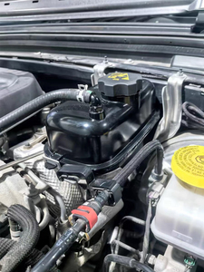 Lantsun JL1344 Botella <span class=keywords><strong>de</strong></span> <span class=keywords><strong>Anticongelante</strong></span>, Tanque <span class=keywords><strong>de</strong></span> Agua para Refrigerante Automotriz, Recipiente Auxiliar para Refrigerante para Jeep Wrangler JL 2018++ 4XE 2.0L - Product Image 6