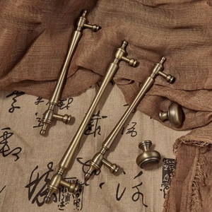 Poignées de style français en laiton brossé, forme bande, anti-éclaboussures, couleur bronze antique, pour portes de placards, armoires et cuisines - Product Image 4