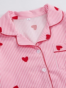 <span class=keywords><strong>Pigiama</strong></span> da donna ODM a maniche corte <span class=keywords><strong>con</strong></span> colletto e stampa a cuori e righe, grazioso <span class=keywords><strong>pigiama</strong></span> estivo - Product Image 5