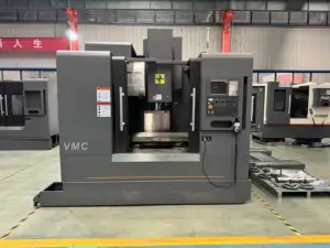 Centro de mecanizado CNC universal de alta calidad vmc850 HIWIN centro de mecanizado vertical Siemens