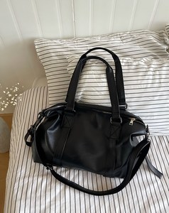 กระเป๋าโท้ททรงใหญ่สไตล์เกาหลีสุดฮิตปี 2025 สำหรับผู้หญิง กันน้ำ วัสดุ PU พร้อมช่องใส่แล็ปท็อป ซิปปิด กระเป๋าเดินทางอเนกประสงค์ ซับในโพลีเอสเตอร์ - Product Image 5