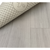 Rouleau de revêtement de sol en vinyle éponge en gros d'usine, avec support en mousse PVC, antidérapant, largeur 4M, revêtement de sol en PVC éponge, tapis robuste
