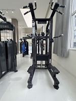 Machine d'entraînement assistée pour tractions, équipement de musculation, machine de tractions/dips assistée, équipement de fitness commercial, machines d'exercice