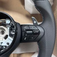 Volant en cuir de haute qualité pour BMW M3 M4 M5 M6 F30 F32 F34 F01 F20 F07 F10 E92 E90 E70
