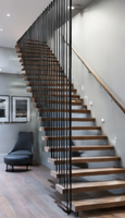 Escalier flottant minimaliste Optima, escalier droit en métal, escalier à marches ouvertes, escalier en bois pour intérieur