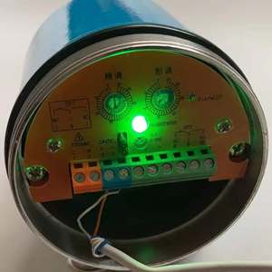 Yüksek elektrik kapasiteli sensör elektrik seviyesi ölçüm aletleri ile su sıvı şurubu tozu için kapasitif seviye göstergesi - Product Image 6