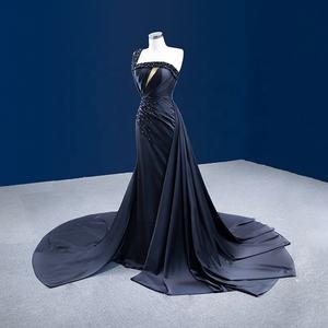 <span class=keywords><strong>2023</strong></span>ผู้หญิงนางเงือกสีดำซาตินลูกปัดจีบขายส่งชุดราตรีกับ Overskirt - Product Image 2