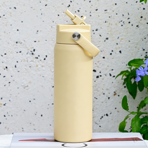 Wholesale 24oz Food Grade Stainless Steel Leak-proof Vacuum <b>Flask</b> Vacuum Insulated Travel Bottle for Office Work - Product Image 1