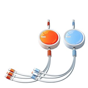 Cable de datos retráctil tres en uno con USB tipo C, Lightning y Micro USB para carga y sincronización de datos de teléfonos móviles. - Product Image 3