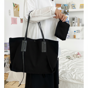 Borsa a tracolla quadrata in pile con tracolla più grande di Bobusang borsa per la spesa in tela nera - Product Image 1