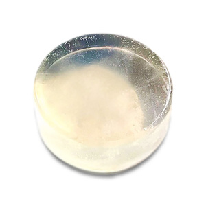 Savon Solide Artisanal 100% Biologique à l'Aloe Vera pour le Corps, Blanchissant, Format Voyage, Marque Privée, Prêt à l'emploi, Soin de la Peau, Vente en Gros - Product Image 1