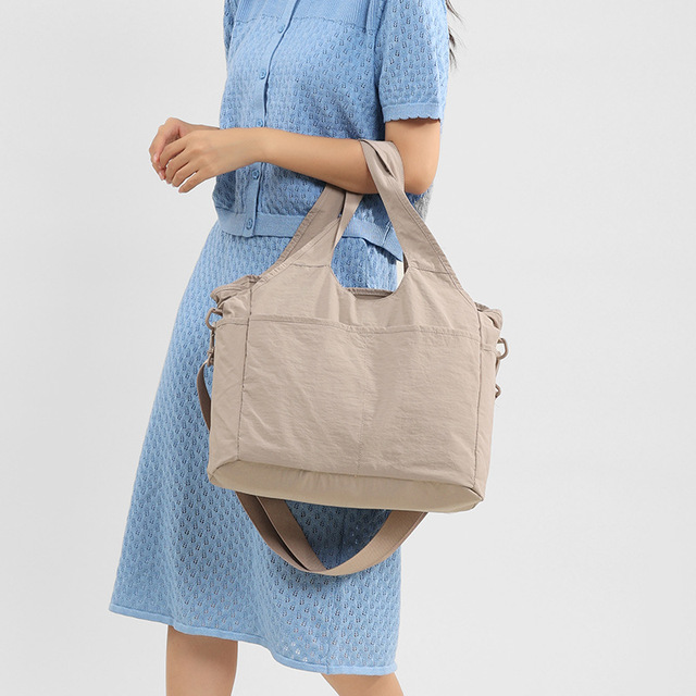 Large Capacity Tote Bag, Women's Versatile Nylon Fabric Bag, New Pleated Multi Pocket Design