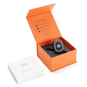 Désodorisant d'évent de voiture solide de luxe à la mode Diffuseur de <span class=keywords><strong>parfum</strong></span> d'huile essentielle de <span class=keywords><strong>parfum</strong></span> de longue durée Style d'aromathérapie Voiture en boîte - Product Image 2