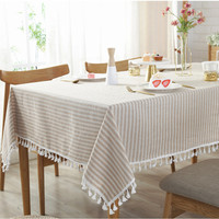 Nappe en lin et coton du fabricant direct Tissu de couverture rectangulaire tissé à pompon pour un usage domestique pour un mariage et un banquet