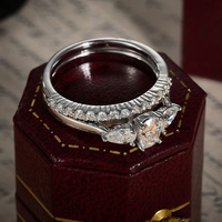 Bague de fiançailles en argent S925 avec trois pierres en moissanite, pierres latérales en forme de poire, bague de promesse de mariage
