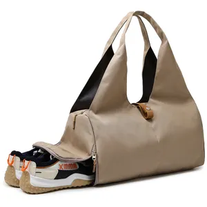 Özel Logo ucuz Polyester organizatör paketi toptan spor Duffle seyahat Unisex spor çanta ile Yoga Mat tutucu