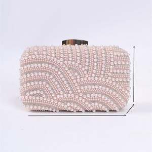 心形手拿包 水钻晚宴包 女士舞会金色水晶手包 - Product Image 1