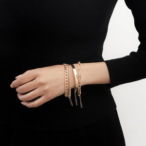 4pcs/<b>set</b> Hot Selling Fashion Punk Exaggerated Geometric <b>Bracelet</b> Metal Wind Stack Wear Women's <b>Bracelet</b> Cuban Chain Jewelry - Product Image 4