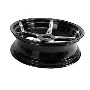 Cubo de Rueda Trasera de 18 Pulgadas Modificado, Capaz de Adaptarse a Neumáticos de 180-200 mm de Ancho, Apto para Harley-Davidson Series Glide, Softail y Sportster - Product Image 4