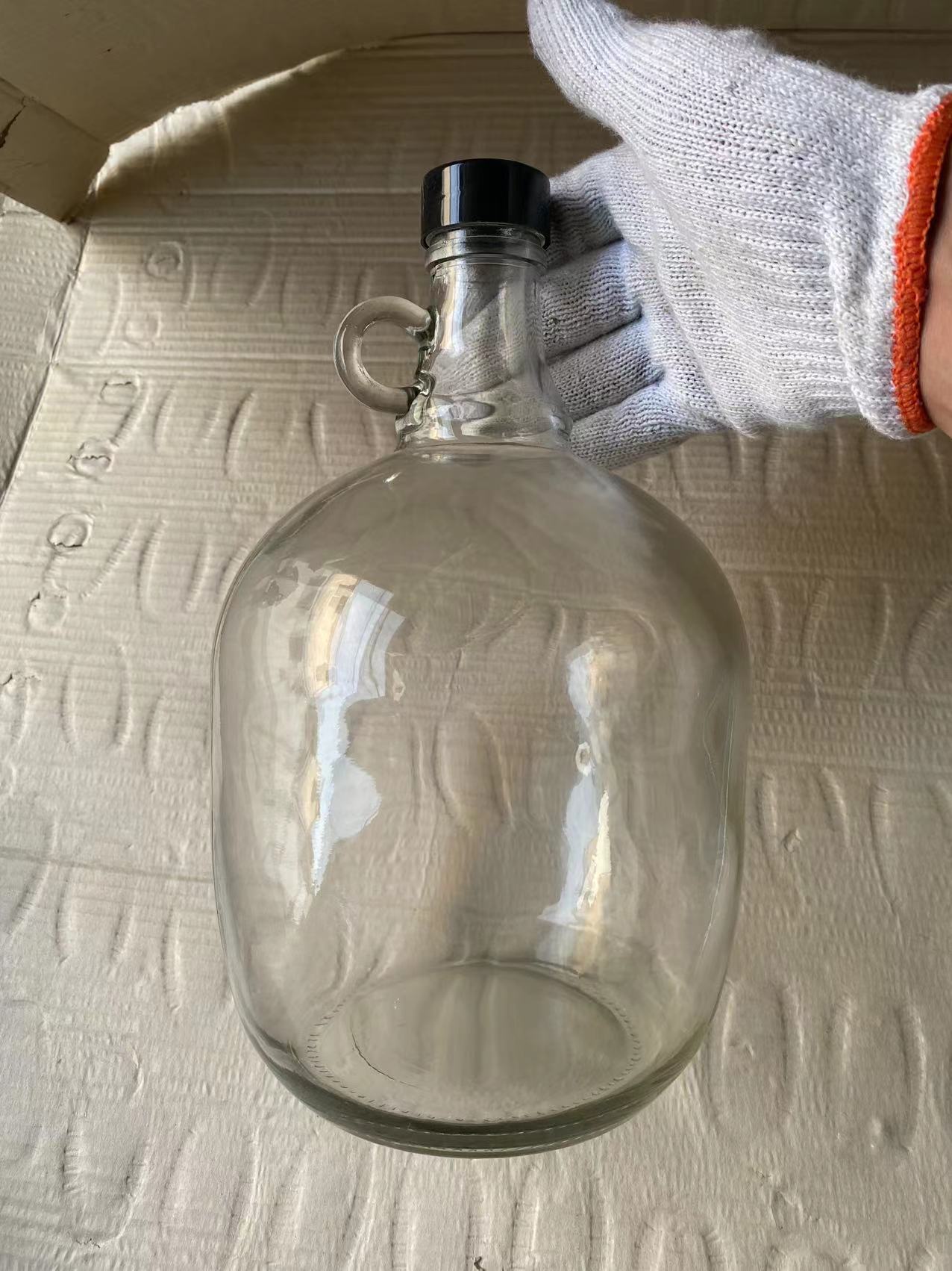 IN STOCK 64 oz Amber Round Glass Beer Growlers 1/2 Gallon Amber Growler Beer Jug