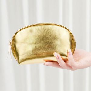 Bolsa de Maquillaje de Mano Personalizada con Textura de PU Brillante Dorada, de Alta Gama, Ligera, Lujosa, Simple y Portátil para Almacenamiento de Cosméticos - Product Image 2