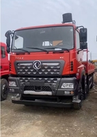 Grue mobile à flèche télescopique droite de 16 tonnes, moteur Cummins 400 CV, Dongfeng 8x4, robuste, avec boîte de vitesses et pompe hydraulique