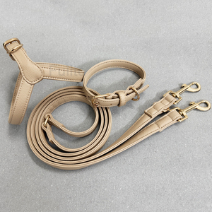 طقم طوق وحزام فاخر للكلاب من الجلد الصناعي الناعم قابل للتعديل للكلاب الصغيرة والجراء - Product Image 5