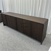 Buffet en bois de chêne rainuré OAKEN, meuble de rangement moderne avec portes cannelées pour salon et salle à manger