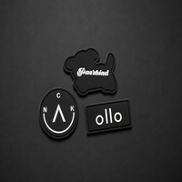 Étiquettes de vêtements en gros personnalisées avec votre logo de marque, patchs en caoutchouc PVC souple 3D écologiques, bords découpés au laser, imprimés en sérigraphie pour