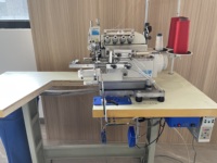 Machine à surjeter à entraînement direct à quatre fils EXT5114DD-PUT-RLK3 pour l'attache de col de t-shirt