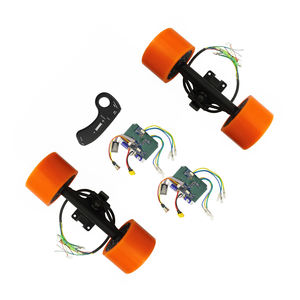 L-أسرع 4WD الكهربائية 90 مللي متر <span class=keywords><strong>4</strong></span> عجلات Longboard عن لوح التزلج أربعة محور محرك تحويل عدة - Product Image 1