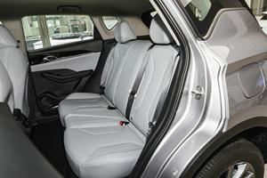 En Stock 2025 Geely Coolray Nouveau 2026 Binyue Nouveaux Véhicules Super Max 1.5td DCT <span class=keywords><strong>Voiture</strong></span> Essence Haute Vitesse SUV Conduite à Gauche - Product Image 6