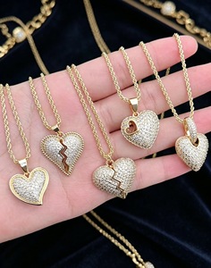 Collar con Colgante de Corazón, Joyería de Moda Chapada en Oro de 18k con Circonitas, Regalo de Aniversario para Mujer - Product Image 3