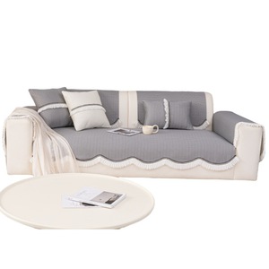 Alfombra Nórdica Pequeña, Fresca y Elegante, Tejida, Antideslizante, Antipolvo, Lavable a Máquina, de Seda de Hielo para Sofá - Product Image 5