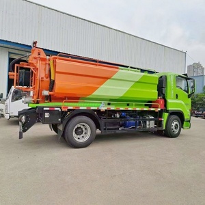 Camion-citerne d'aspiration des eaux usées I-SUZU GIGA 4x2 12000 litres, camion de nettoyage des égouts, camion de vidange des fosses septiques - Product Image 2