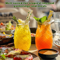 Verres à pied hauts en plastique en forme de tulipe pour cocktails tropicaux Pina Colada, idéaux pour les boissons et jus de bar