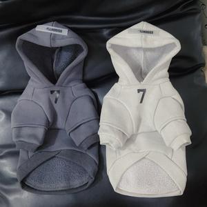 Tersedia stok mewah Fleece Lined desainer pakaian anjing pakaian anjing mewah & anjing Hoodie untuk penggunaan luar ruangan di musim gugur & Musim Dingin - Product Image 5