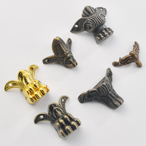 Antique-style New Chinese Zinc Alloy Decorative Feet for Wooden Box Base in Gold Bronze Silver - Product Image 1