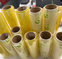 Rouleau de film étirable en PVC souple personnalisé, 9-17 microns, film plastique transparent de qualité alimentaire pour l'emballage alimentaire et la conservation des aliments