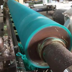 Rouleau en caoutchouc de silicone industriel résistant à l'<span class=keywords><strong>abrasion</strong></span>, aux acides, à l'ozone et au vieillissement thermique pour l'impression et le laminage - Product Image 1
