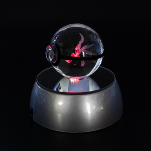 Vente de gros Laser 3d coloré personnalisé LED Crystal Poke Ball Pocket Monster K9 Crystal Glass Poke Ball - Product Image 1