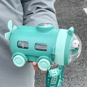 Creativo 550Ml submarino plástico pajita vasos niños escuela bebida <span class=keywords><strong>agua</strong></span> taza bebé autobús Tritan botella de <span class=keywords><strong>agua</strong></span> de plástico <span class=keywords><strong>para</strong></span> niños - Product Image 2