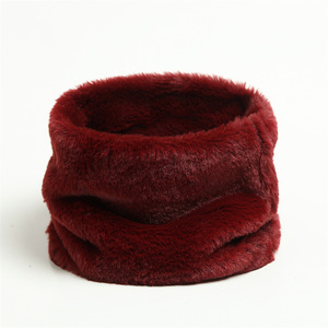 Écharpe en Fausse <span class=keywords><strong>Fourrure</strong></span> de Lapin Épais Anneau en Peluche Echarpe Chaude <span class=keywords><strong>Snood</strong></span> Cou Echarpes Outdoor Ski Face Mask Muffler - Product Image 4