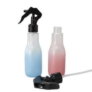 Venta al por mayor personalizable 150ml PET Polvo azul plástico Spray botella 24 dientes cocina limpieza electrodomésticos y aparatos de jardinería - Product Image 4