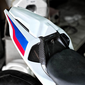 Protector de Piñón y Cubierta de Asiento Trasero de Fibra de Carbono 3K Carbonart para S1000RR, Piezas de Alto Rendimiento Ultraligeras - Product Image 4