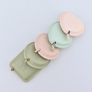 Mini mètre ruban en cuir PU 1,5 m métrique à retour automatique de la lame avec logo pour la mesure - Product Image 3