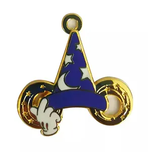 Liontin Enamel Keras Berlapis Emas Logo Topi Logam Dibuat Sesuai Pesanan Jimat Kalung dan Liontin - Product Image 1