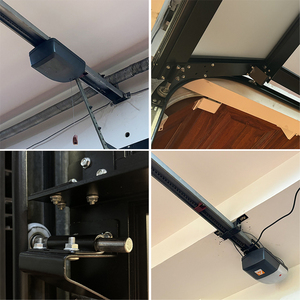 Puerta de Garaje Corredera Superior DERCHI USA, Eléctrica, de 16x8, de Aluminio con Aspecto de Madera, Acero Galvanizado, Espuma de PU, con Ventanas Negras - Product Image 6