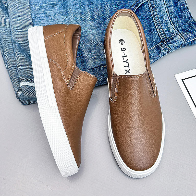 สีน้ำตาล