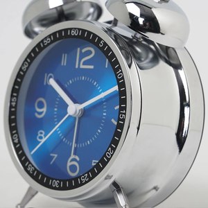 Sắt nghệ thuật sinh viên nhỏ đồng hồ báo thức trẻ em im lặng thời trang bảng đồng hồ Máy tính để bàn sáng tạo con trỏ thạch anh Đồng hồ - Product Image 6